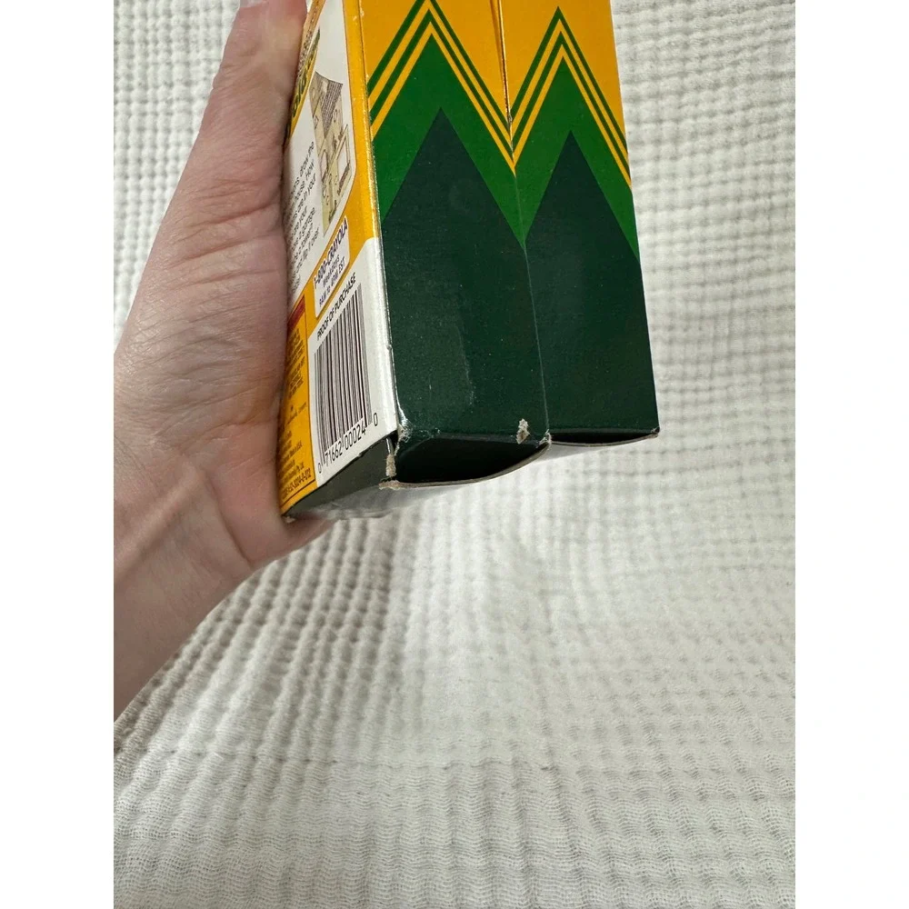 2 Boxes Vtg 2002 Crayola Crayons 24 Pack Binney & Smith NOS With Dandelion